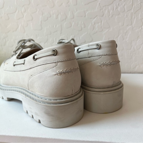 Boden Natural Chunky sole leather deck shoes NWT - Picture 7 of 11